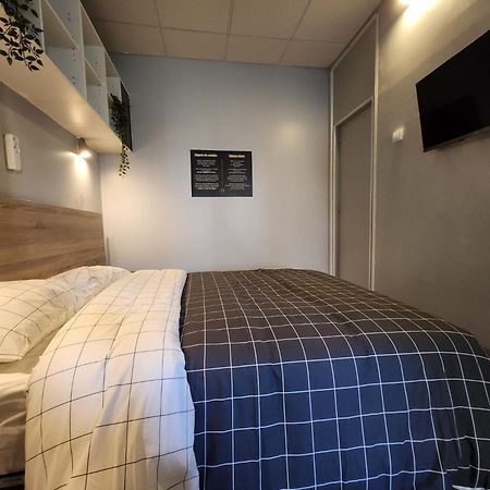 Daora Lisbon Hostel Экстерьер фото