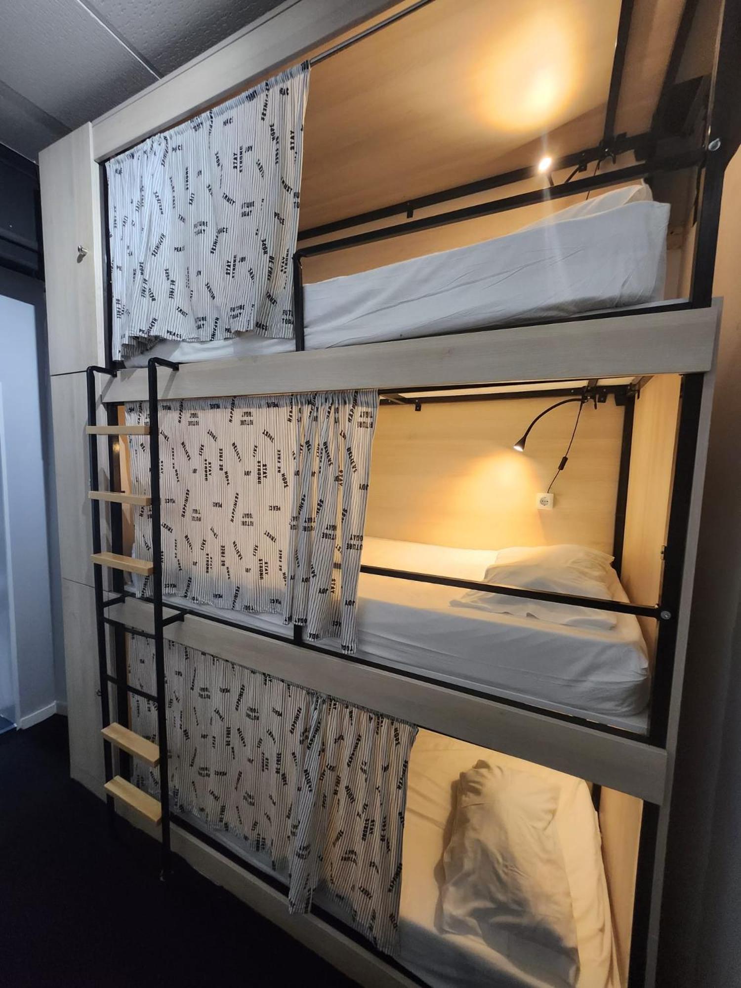 Daora Lisbon Hostel Экстерьер фото