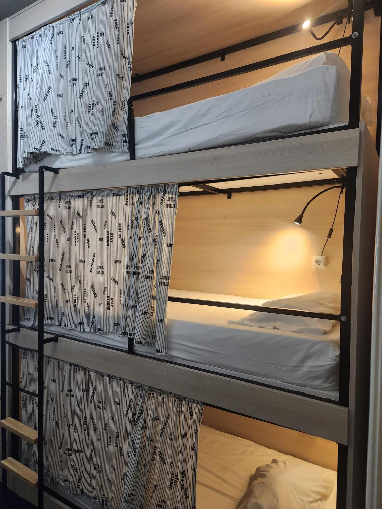 Daora Lisbon Hostel Экстерьер фото